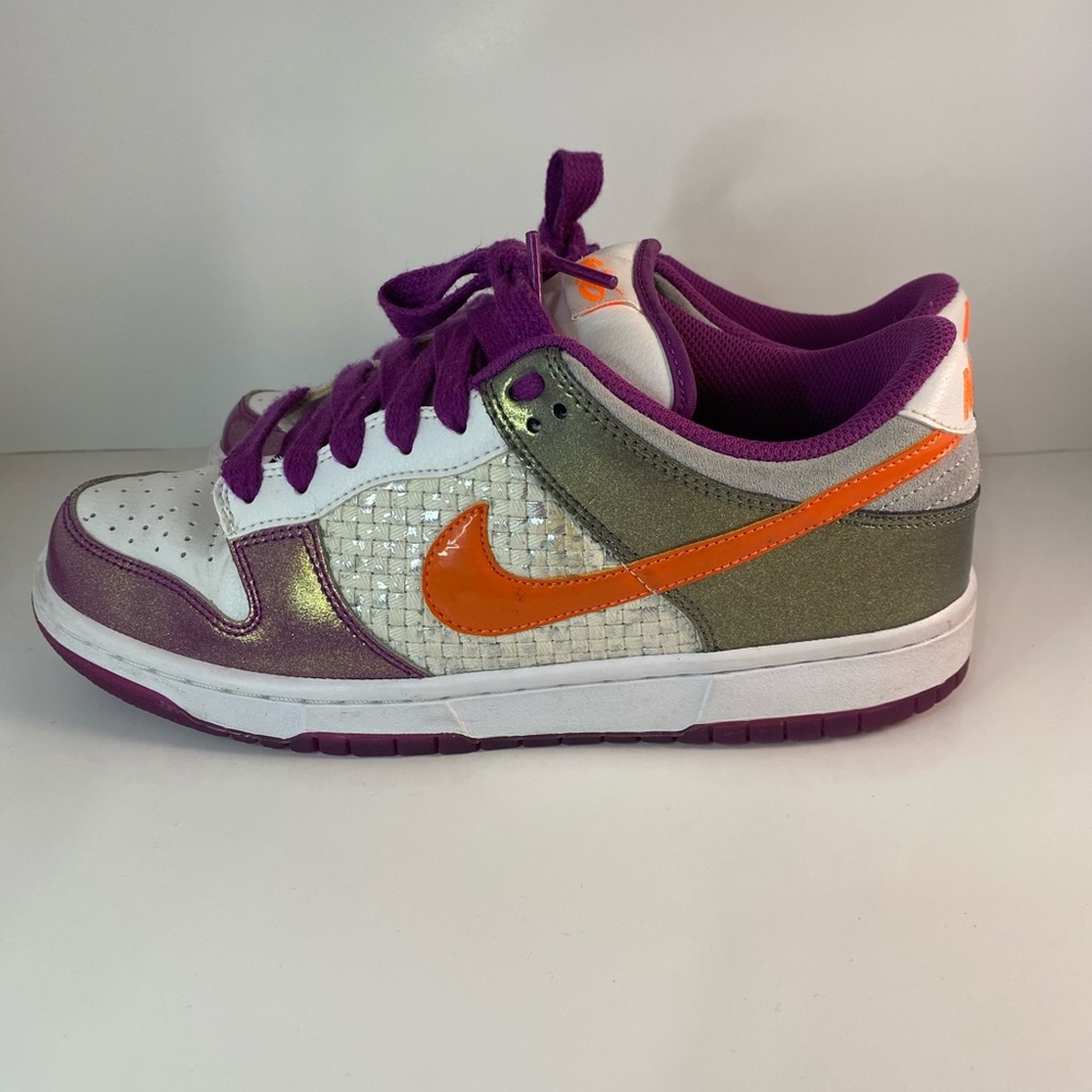 Women’s Nike dunk low